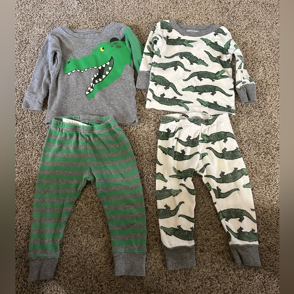 Baby Crocodile Pajama Set - Gray and Green